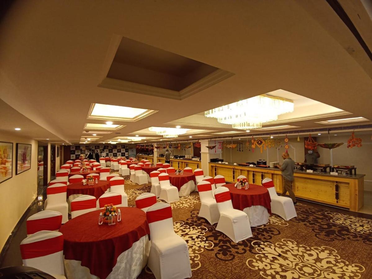 Effotel By Sayaji Dehradun Exterior foto
