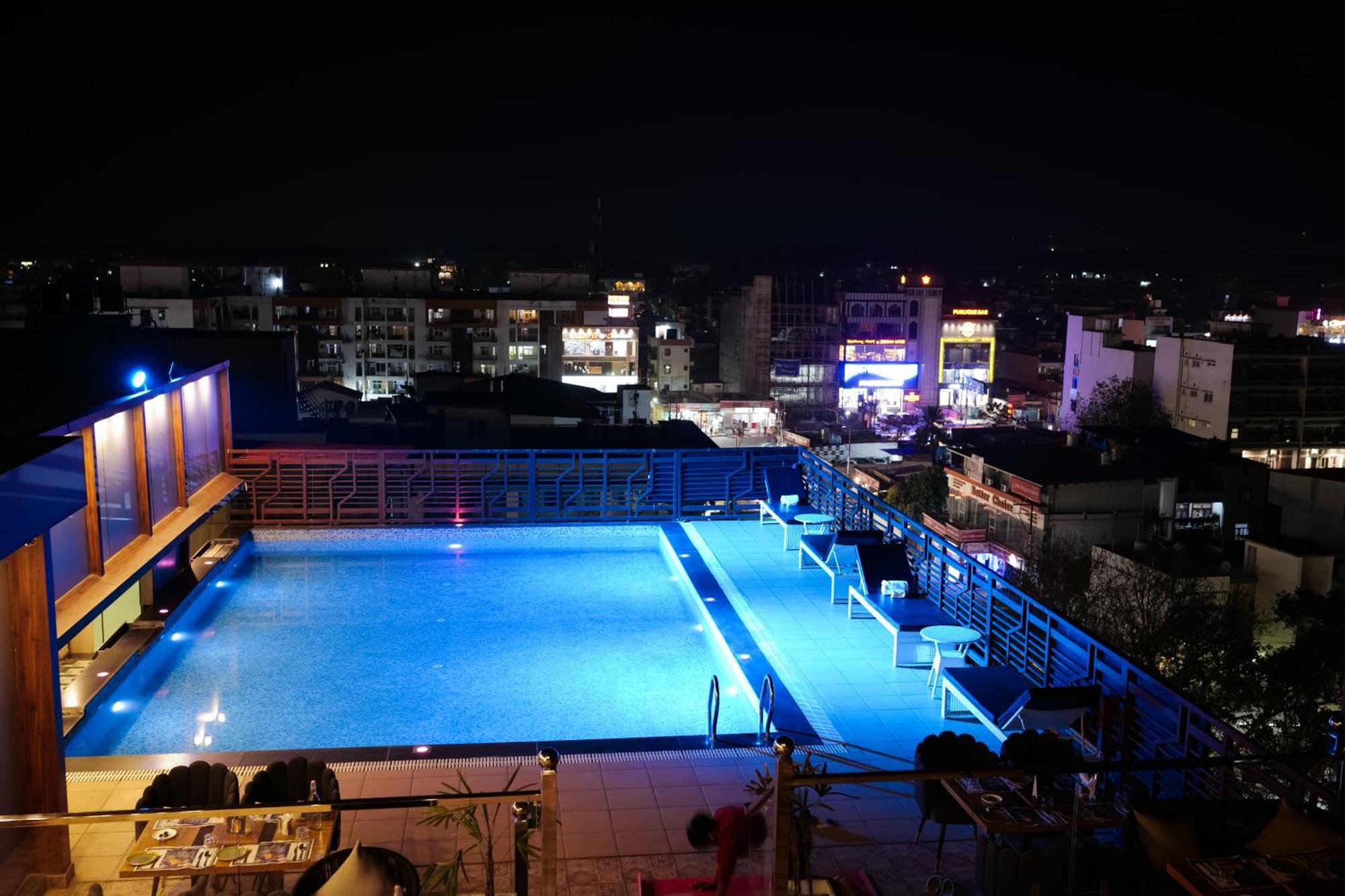 Effotel By Sayaji Dehradun Exterior foto